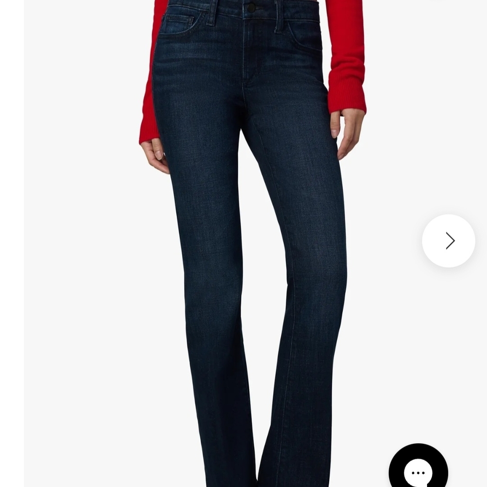 Joe's Jeans Mid Rise Petite Bootcut. Like New!!